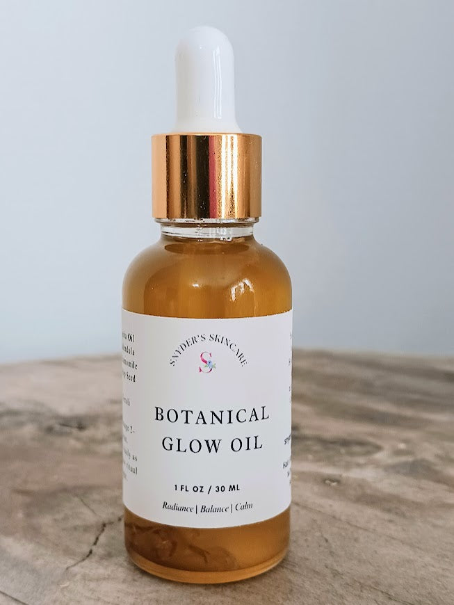 Botanical Glow Oil: aceite herbal para rostro y cuerpo que aporta luminosidad y calma.